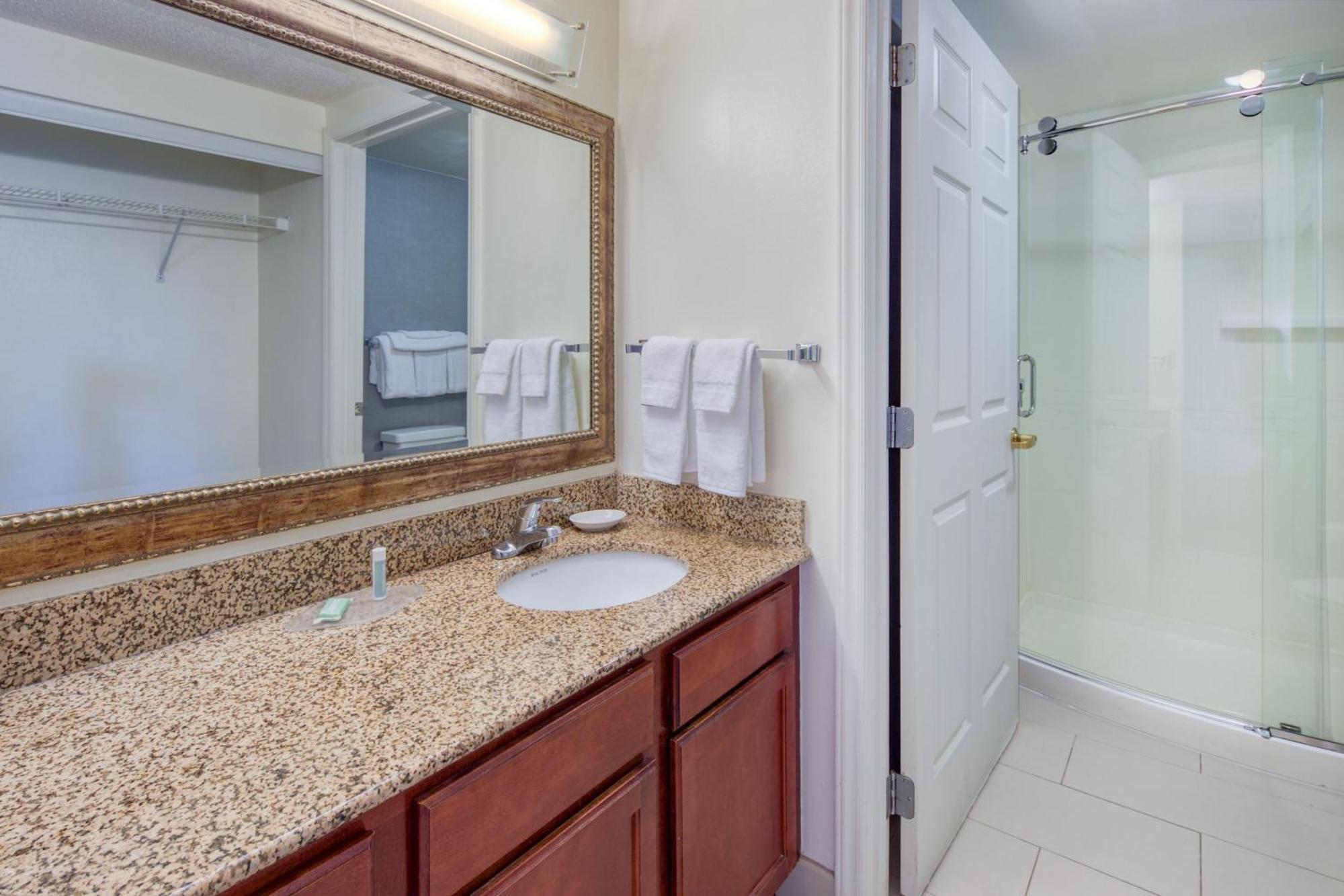 Residence Inn By Marriott Raleigh Crabtree Valley Eksteriør billede