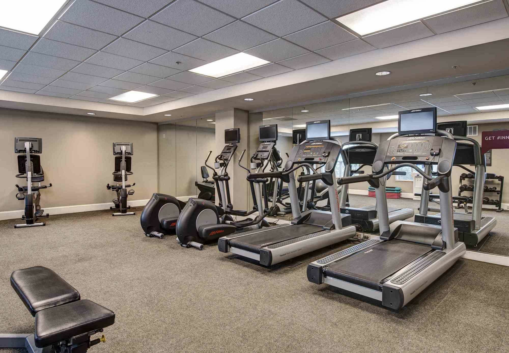 Residence Inn By Marriott Raleigh Crabtree Valley Eksteriør billede